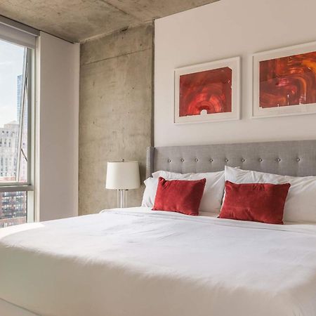2Br Elegant Premium Suite With Balcony & Sweeping City Views Чикаго Екстер'єр фото