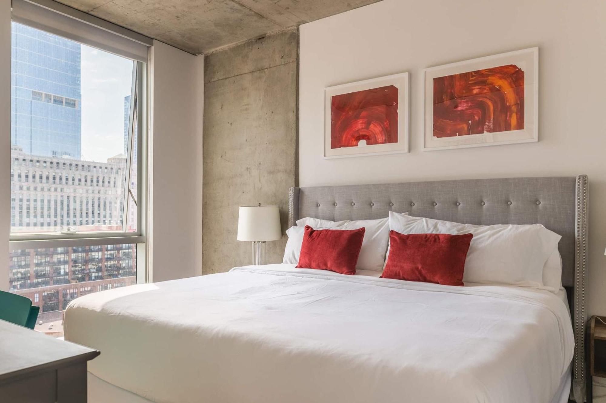 2Br Elegant Premium Suite With Balcony & Sweeping City Views Чикаго Екстер'єр фото
